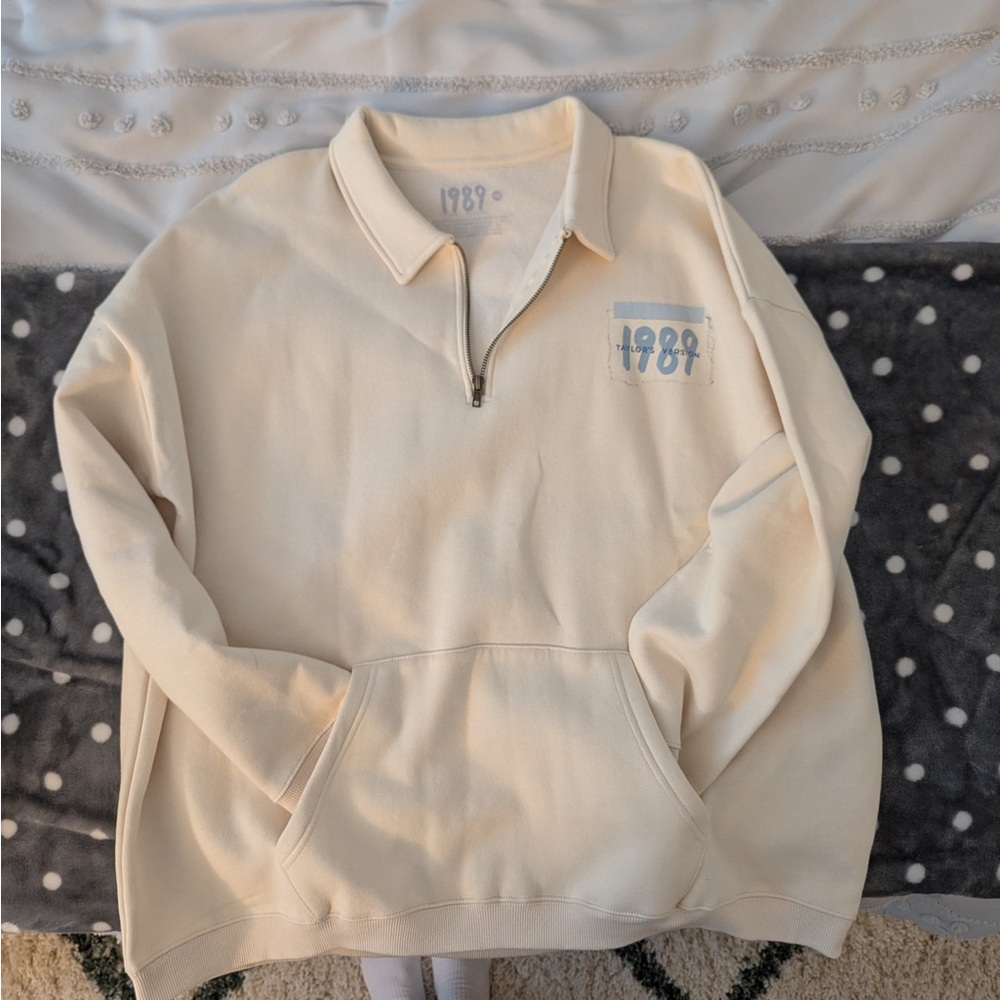 Taylor Swift 1989 Cream Quarter-Zip Pullover Sweatshirt